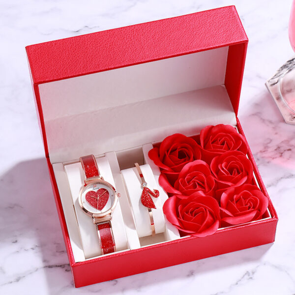 Valentine's Day gifts for ladies watches - Image 8